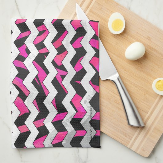 Zebra Chevron Black en Hot Pink Theedoek (Quarter Fold)