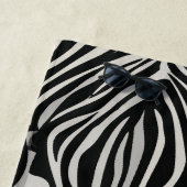 Zebra Close-Up Zwart-Wit Kunst Strandlaken (In situ)