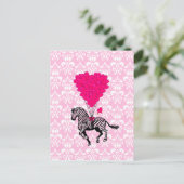zebra en roze hartballonnen briefkaart (Staand voorkant)