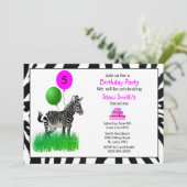 Zebra Happy Birthday-uitnodiging voor modern meisj Kaart (Staand voorkant)