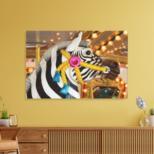 Zebra Horse Merry-Go-Round Carousel Ride Foto Canvas Afdruk (Insitu (Woonkamer))