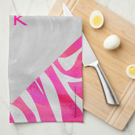Zebra Hot Pink en White met Monogram Theedoek (Quarter Fold)