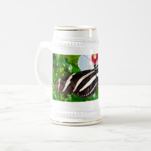 Zebra longwing vlinder op een Hibiscus Red Heart Bierpul
