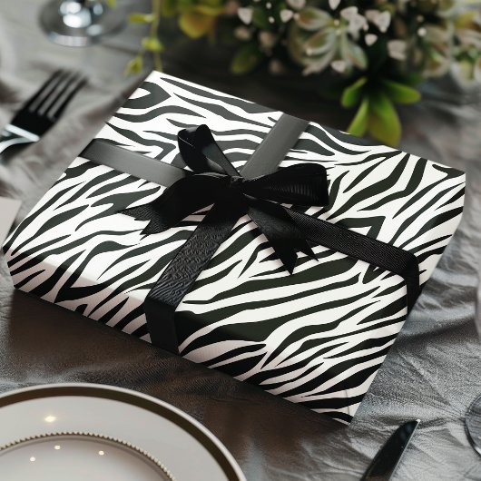 Zebra Print Stripes Black and White Animal Pattern Cadeaupapier