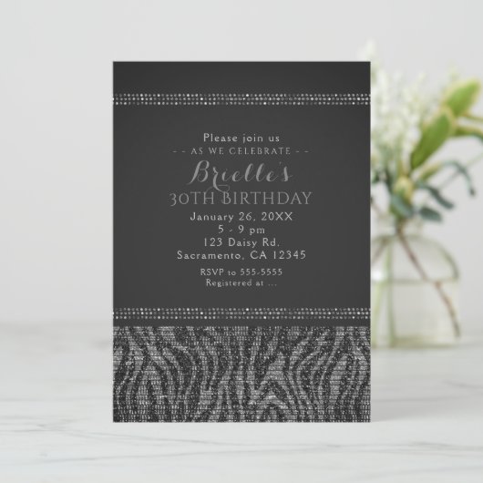Zebra Sparkle Silver & Black Glam Party Invitation Kaart (Staand voorkant)