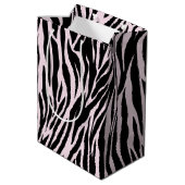 Zebra strepen op pastel roze medium cadeauzakje (Achterkant Gekanteld)
