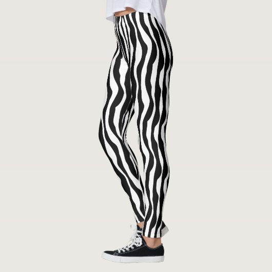 Zebra Stripe Leggings (Links)