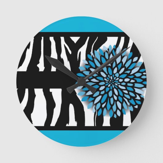 Zebra Stripes met Blue Chrysanthemum Ronde Klok (Voorkant)