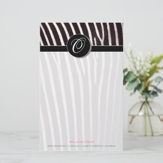 zebra; zwart monogram briefpapier (Staand voorkant)