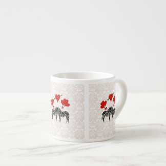 Zebras en harten in roze vocht espresso kop