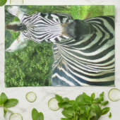 Zebra's in Meadow Breeze Theedoek (Gevouwen)