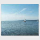 zee, blauwe lucht en cadeau voor witte boten cadeaupapier (Vlak)