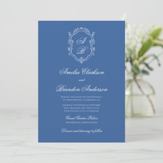 Zee Blue Monogram Crest & Formal Script Kaart (Staand voorkant)