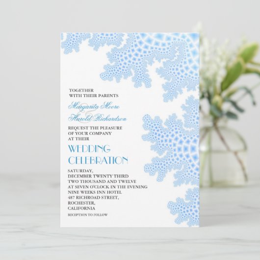 Zee Coral Modern Beach Huwelijksuitnodiging Kaart (Staand voorkant)