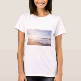 zee en strand verkopenBeach Landscape T-shirt