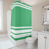 Zee Groen: Moderne Lijnen in Wit Douchegordijn (In situ)