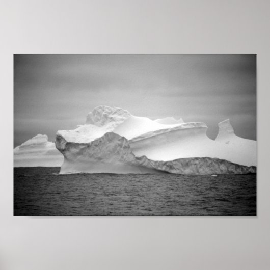 Zee Ice Iceberg Monochrome Antarctica Icy Mountain Poster (Voorkant)