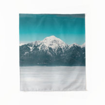 Zee mist onder de berg