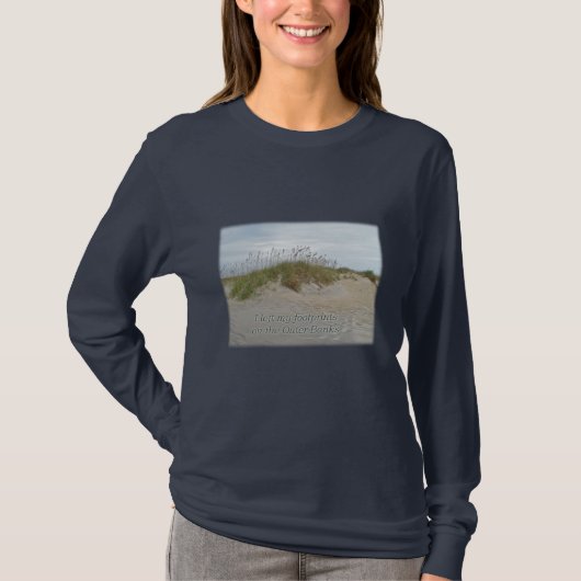 Zee Oats on Sand Dune Outer Banks NC T-shirt (Voorkant)
