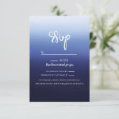 Zee Ocean Blue Modern Minimal Beach Wedding RSVP Kaartje (Staand voorkant)