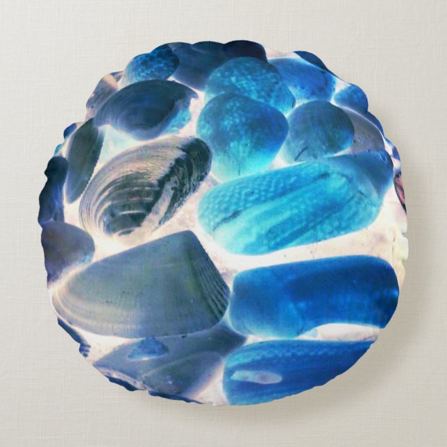 Zee oester shell, kleuren veranderd blauw in grijs rond kussen (Voorkant)