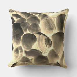 Zee oester shell, kleuren veranderd in beige kussen