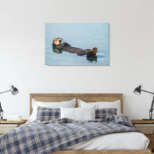 Zee otter die op de rug drijft canvas afdruk (Insitu (Slaapkamer))