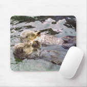 Zee Otters Holding Hands Muismat (Met muis)
