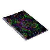 Zee schildpad in psychedelische multicolor kleuren notitieboek (Rechterzijde)