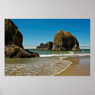 Zee stapels, laag tij, Oceanside, Oregon, VS Poster
