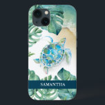 Zee Turtle Beachy Custom Telefoon Case<br><div class="desc">Deze aangepaste telefoonhoes heeft een waterverf zeeen schildpad,  kustlijn en tropische monstera palmbladeren. Personaliseer met jouw naam in het wit op een marineblauwe achtergrond. Kunstwerk en ontwerp van Victoria Grigaliunas. Voor meer zee leven en strandtelefoonhoesjes zoals dit bezoek www.zazzle.com/dotellabelle</div>