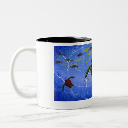 "Zee Turtle" Mok van kunstenaar John Donato (Links)