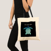 Zee Turtle Wisdom Zee Turtle Love Tote Bag (Voorkant (product))