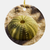 Zee Urchin op strand Keramisch Ornament (Achterkant)