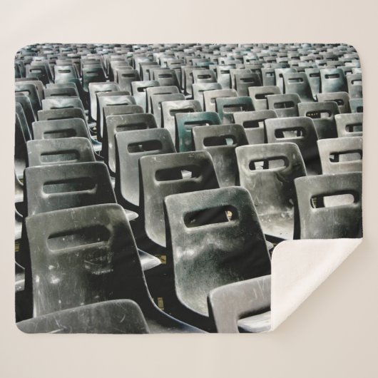 Zee van grijze stoelen sherpa deken (Voorkant (horizontaal))