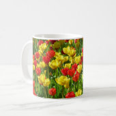 Zee van Tulpen III Koffiemok (Voorkant links)