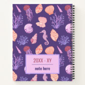 Zeeduivel en schelpen, paars notitieboek (Achterkant)