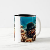 Zeeen egel met pet en monocle tweekleurige koffiemok (Voorkant rechts)