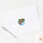 Zeeforel die Chrome Forel achterna jaagt Ronde Sticker (Envelop)