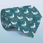 Zeegarnaal Bird Green Pattern Stropdas<br><div class="desc">Fun Seagull-vogelpatroon op een diepe groene achtergrond. Ideaal voor vogelliefhebbers en zeelieden.</div>