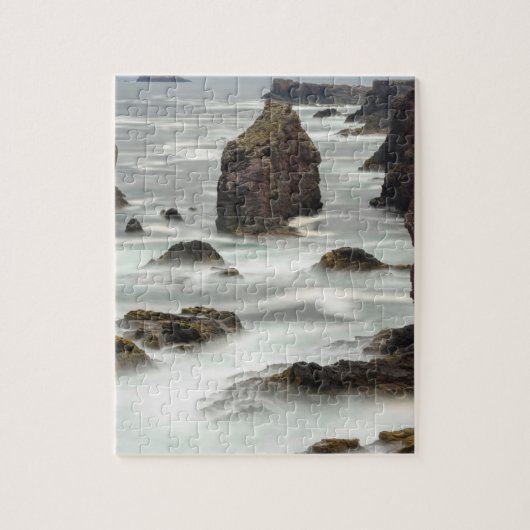 Zeegezicht en zee-stapels, Shetland Legpuzzel (Verticaal)