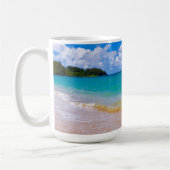 Zeegezicht langs Hanalei Bay Koffiemok (Links)