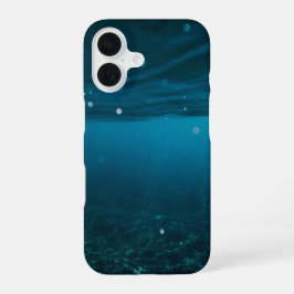 Zeegezicht met strand, grote golf en Mount Sea Cas iPhone 16 Hoesje