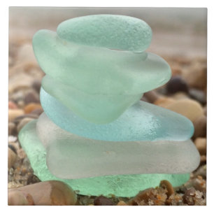 Zeeglas en zand- en keramische tegels tegeltje
