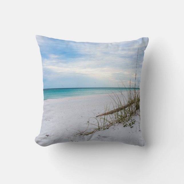 Zeehaver en wit zandstrand ochtendkussen kussen (Voorkant)