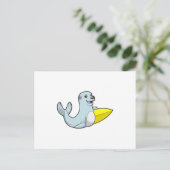 Zeehond bij surfen met surfplank briefkaart (Staand voorkant)