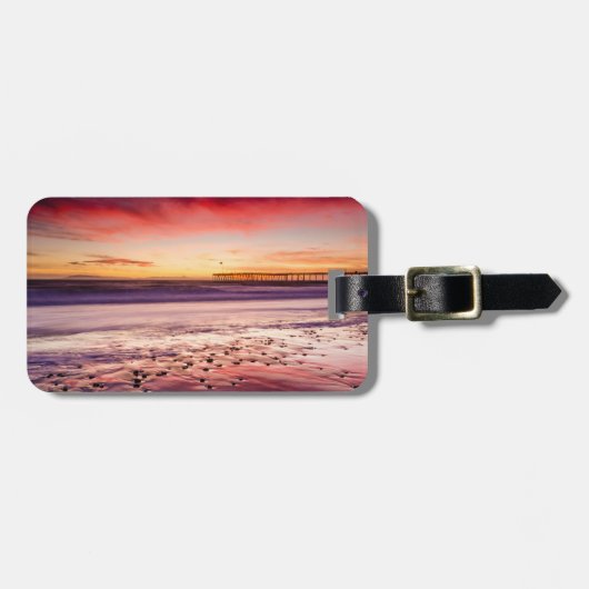 Zeekap en pier bij zonsondergang, CA Bagagelabel (Voorkant horizontaal)