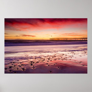 Zeekap en pier bij zonsondergang, CA Poster