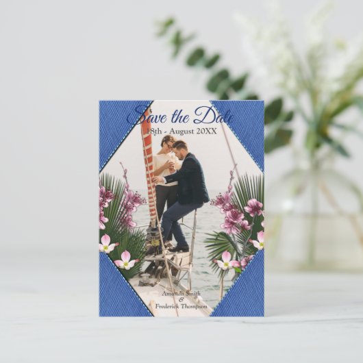 Zeemacht - Blauw getextureerd en roze bloemen Bewa Aankondigingskaart (Staand voorkant)