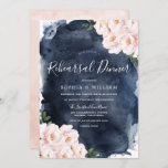 Zeemacht en blush Floral Wedding Rehearsal Dinner Kaart<br><div class="desc">Nachtelijke en Blush Floral Wedding Rehearsal Dinner Invitation Geschikt voor alle seizoenen Zie bijbehorend collectie in Niche en Nest Store</div>